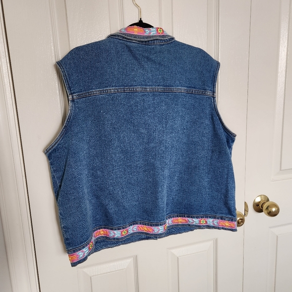 Vintage Jean Vest from Denim&Co with Geometric Patterened Ribbon Embellishments - Picture 5 of 6